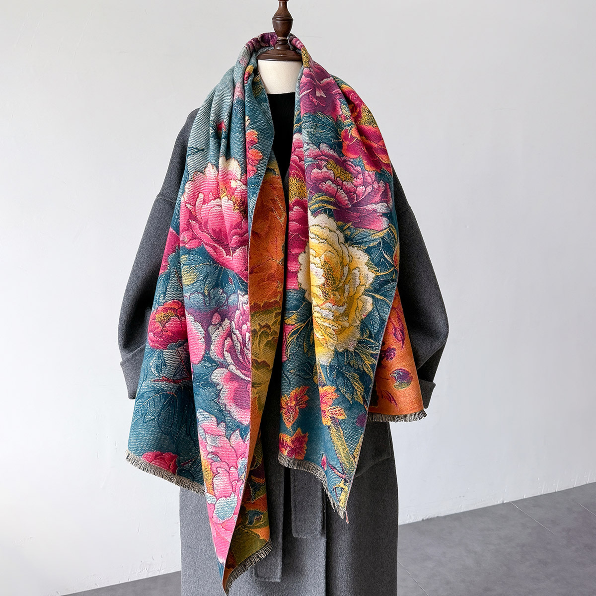 Cashmere Pashmina Wrap - 暖かいカシミヤスカーフ女性ショール花柄新ラップ高級厚い毛布冬 Bufanda パシュミナ女性旅行ポンチョストール