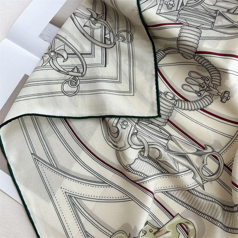 40% シルク 60% ウールスカーフ 135x135cm  - Shawl Wrap Winter のレビューと価格