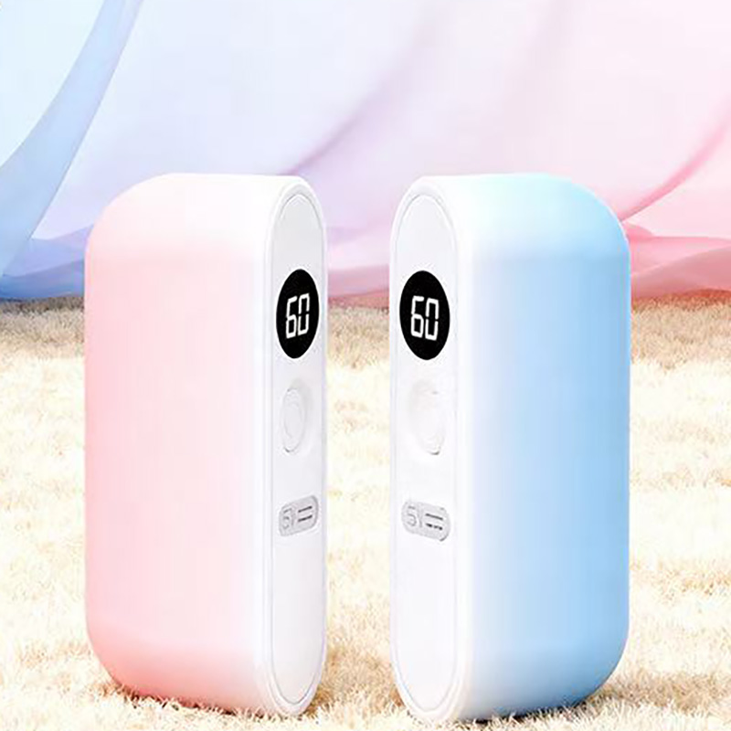 磁気吸着式でLCDディスプレイ付きの分割型ハンドウォーマーで - Hand Warmer Electric のレビューと価格