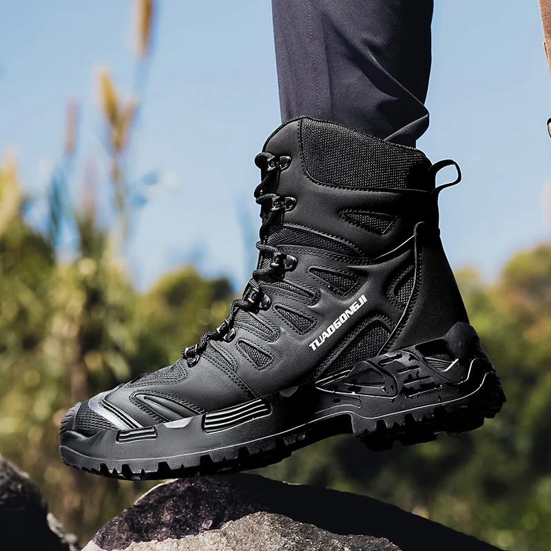 男性の屋外ハイキング戦術ブーツ足首デザートブーツスポーツ登山 - Waterproof Winter Boot のレビューと価格