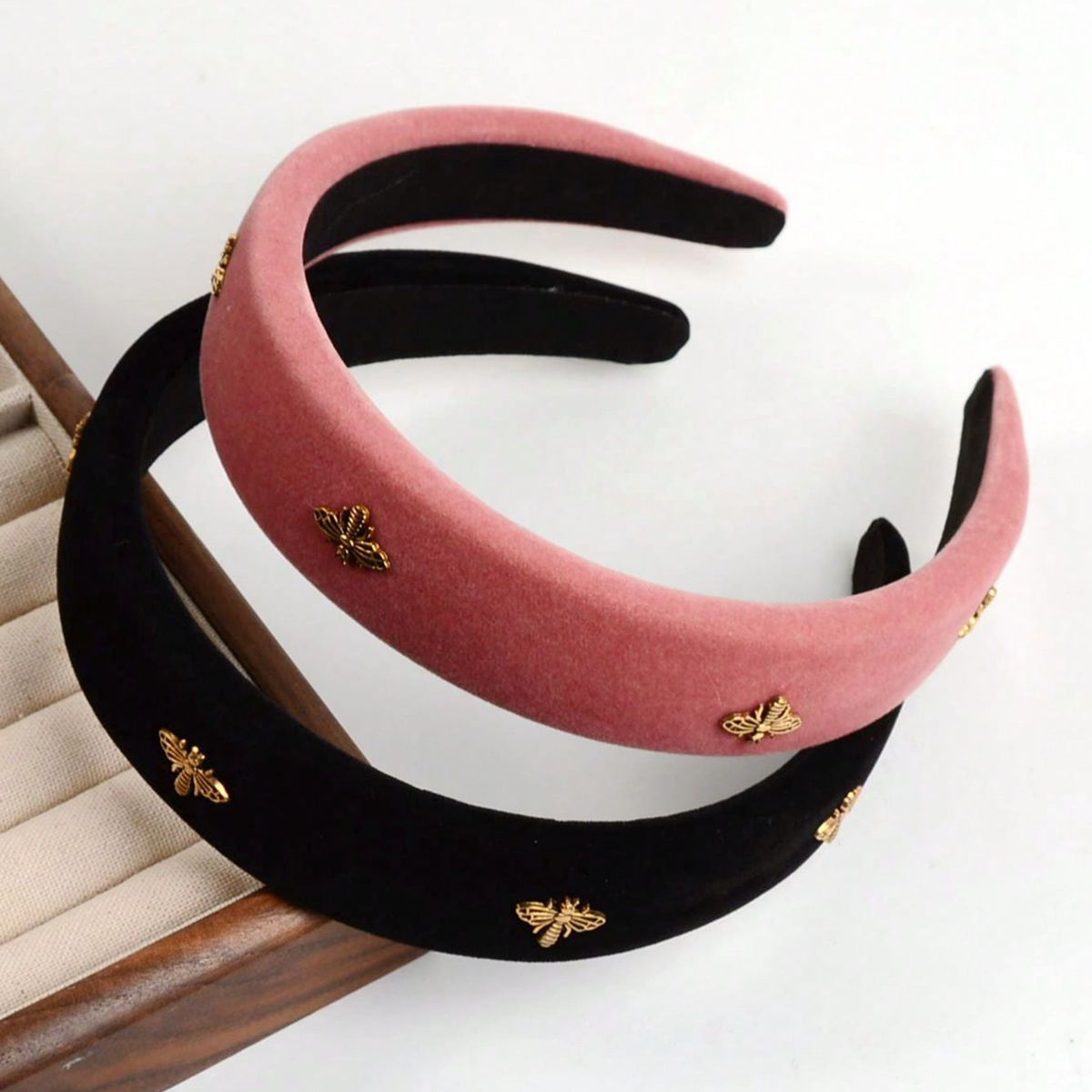 Little Bee ブラックベルベットヘッドバンド 女性用 - Winter Headband Fleece のレビューと価格
