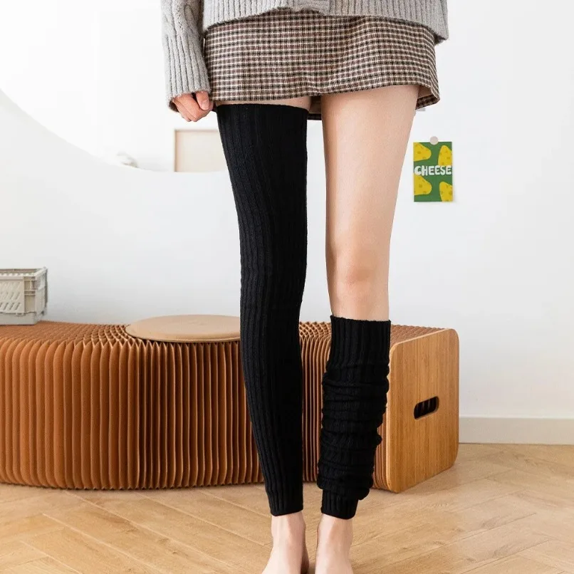 膝上の女性用サーマルソックス,フェミニンなニットウェア,レッ - Thermal Sock Wool のレビューと価格